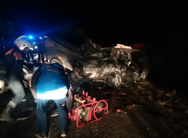 Два человека погибли в жуткой аварии на трассе Курган-Тюмень