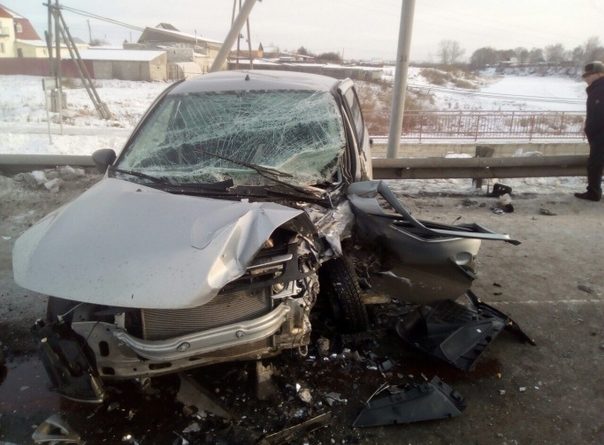 Трагедия в Казанском: пьяный водитель "Тойоты" протаранил "Гранту", погибла непристегнутая пассажирка