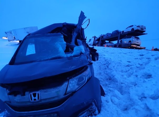 Массовая авария с автовозом на трассе Тюмень - Омск, есть пострадавшие